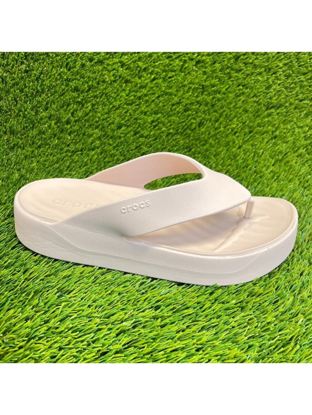 Crocs‎ Getaway Platform Womens Size 11 Pink Beach Walking Flip Flops Sandals